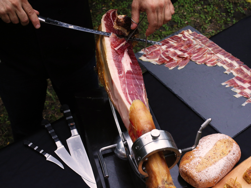 How to Serve Jamón Ibérico Like a Pro