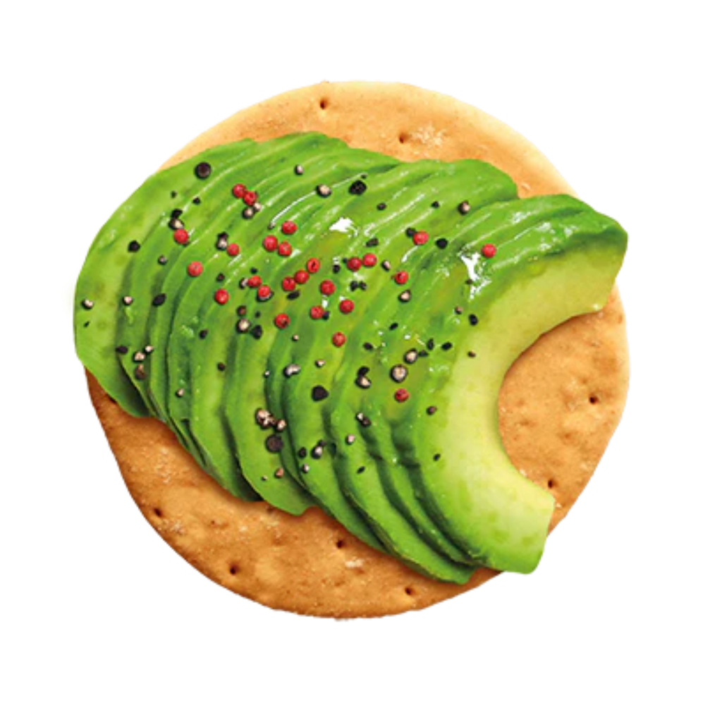 Tomato and olive oil Maxi Cracker with avocado and pepper